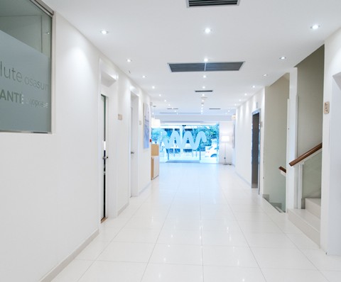 HALL2